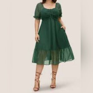 NWT 30/6X BloomChic Dress Green Swiss Dot Square Neck MIDI Ruffle Tiered Smocked